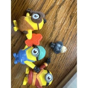 3 Minions And‎ Tiny Groot Minions Movie
